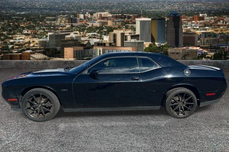 Dodge Challenger  2016
