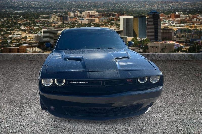 Dodge Challenger  2016