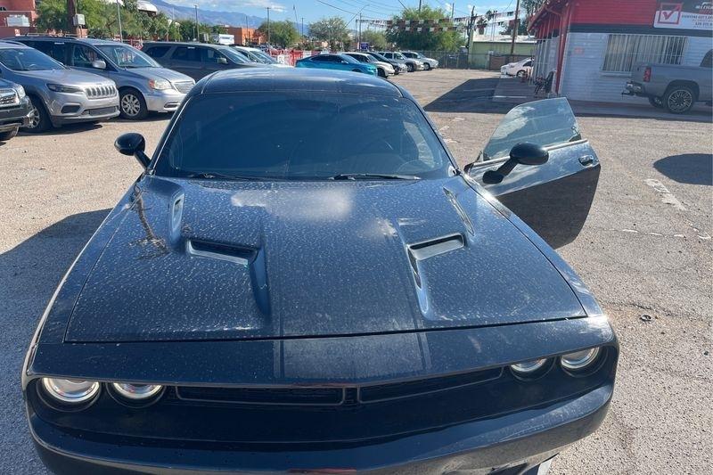 Dodge Challenger  2016