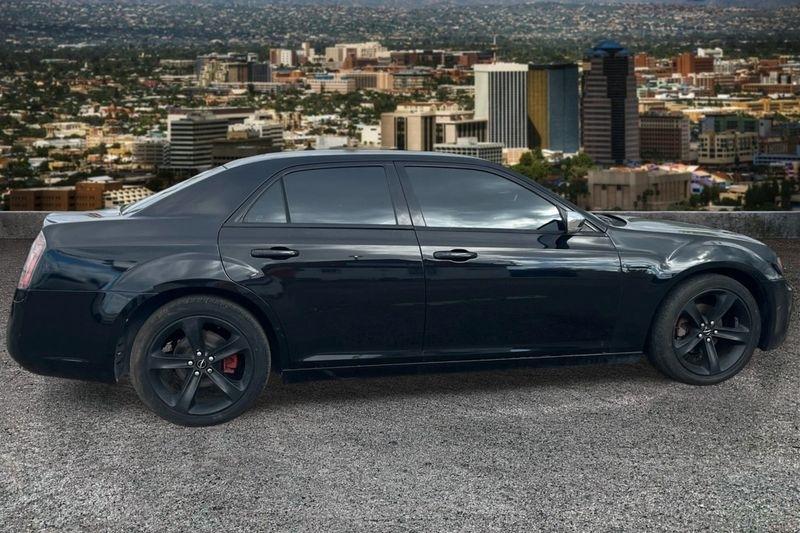 Chrysler 300 photo 3