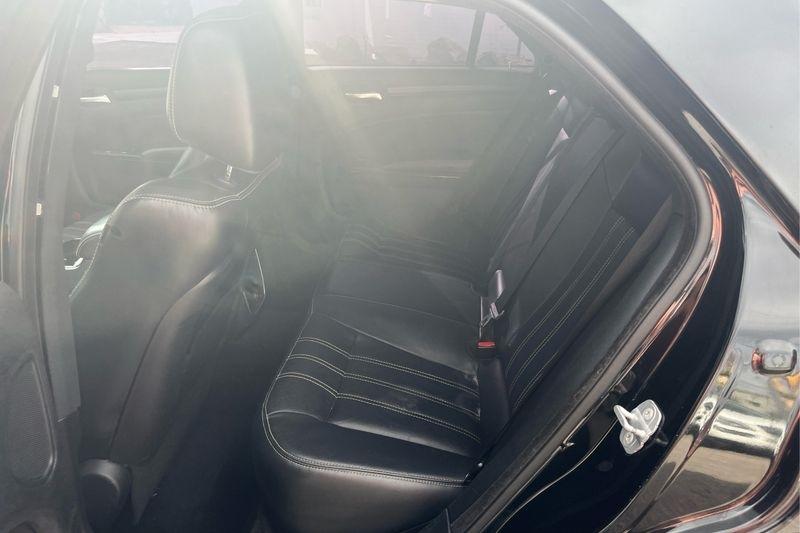 Chrysler 300 photo 10