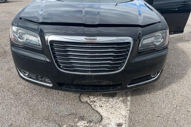 Chrysler 300 photo 20