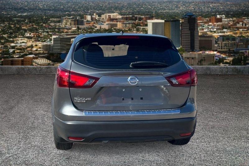 Nissan Rogue Sport  2018