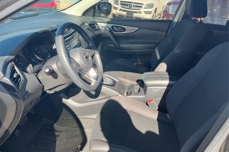 Nissan Rogue Sport  2018