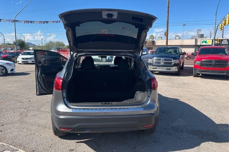 Nissan Rogue Sport  2018