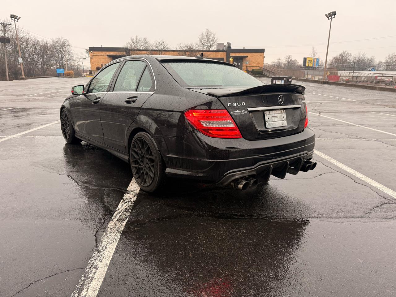 Mercedes-Benz C-Class C300 4MATIC Luxury Sedan 2012