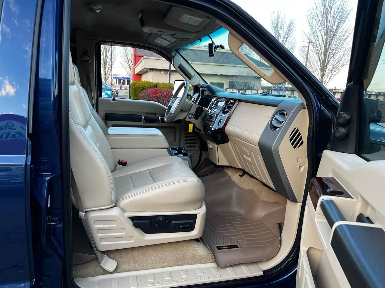 Ford F-450 SD Lariat Crew Cab 4WD DRW 2010