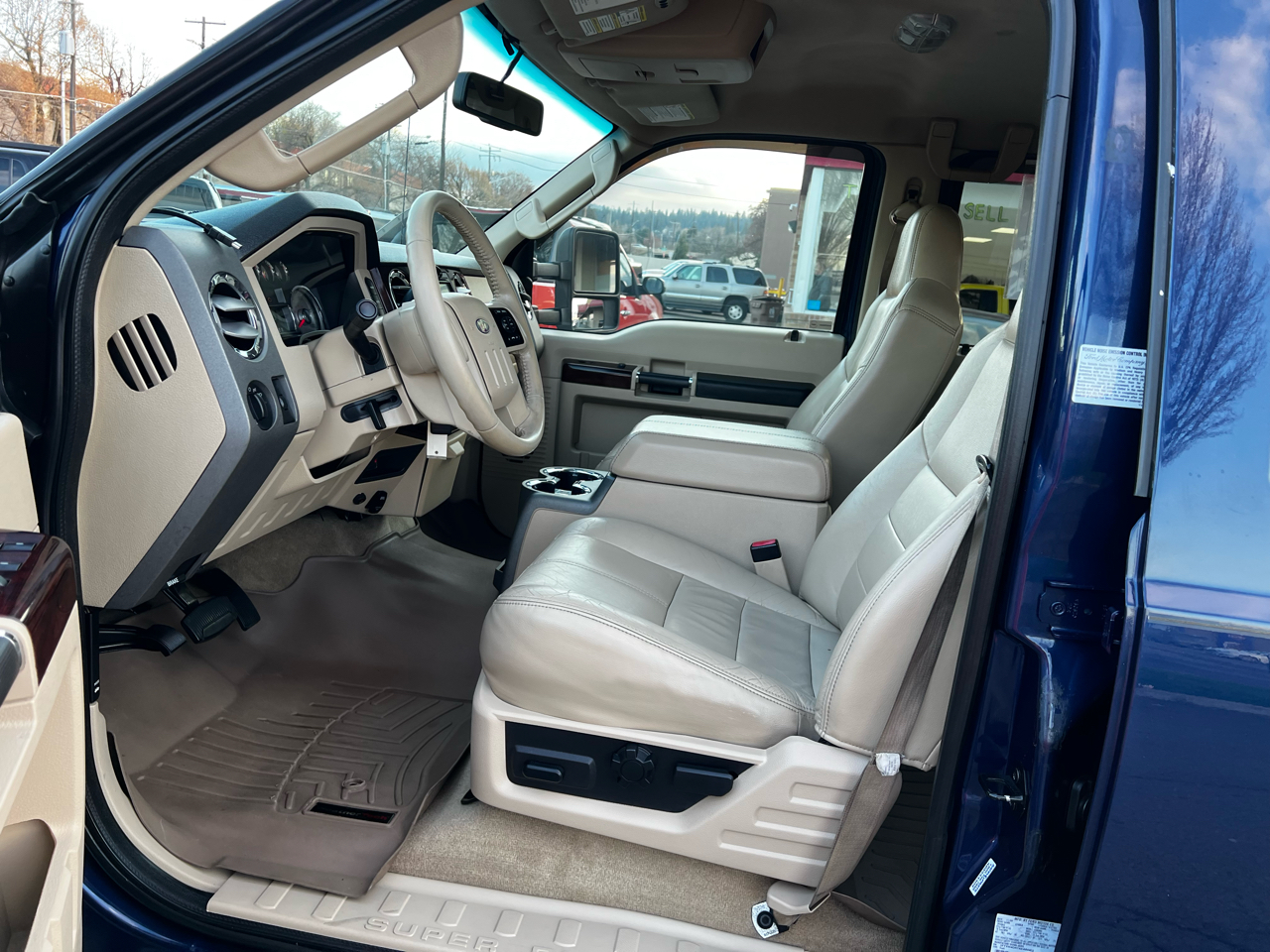 Ford F-450 SD Lariat Crew Cab 4WD DRW 2010