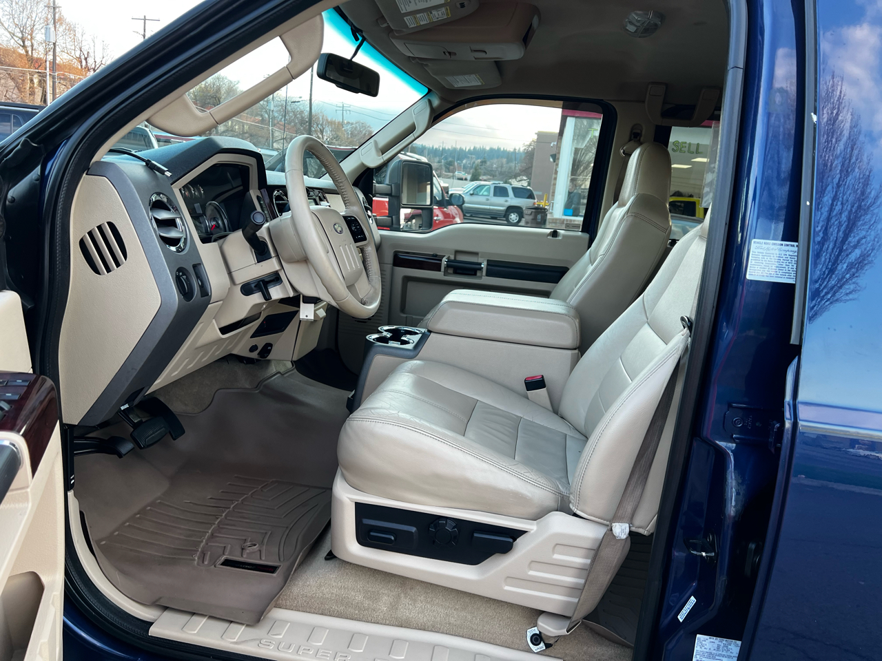 Ford F-450 SD Lariat Crew Cab 4WD DRW 2010