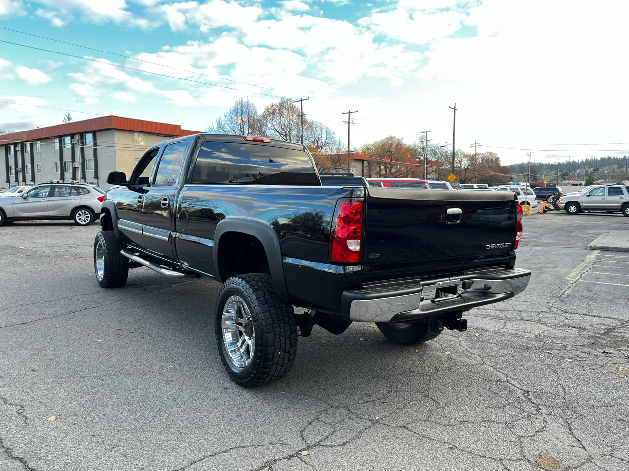 Chevrolet Silverado 2500HD LT Crew Cab Long Bed 4WD 2004