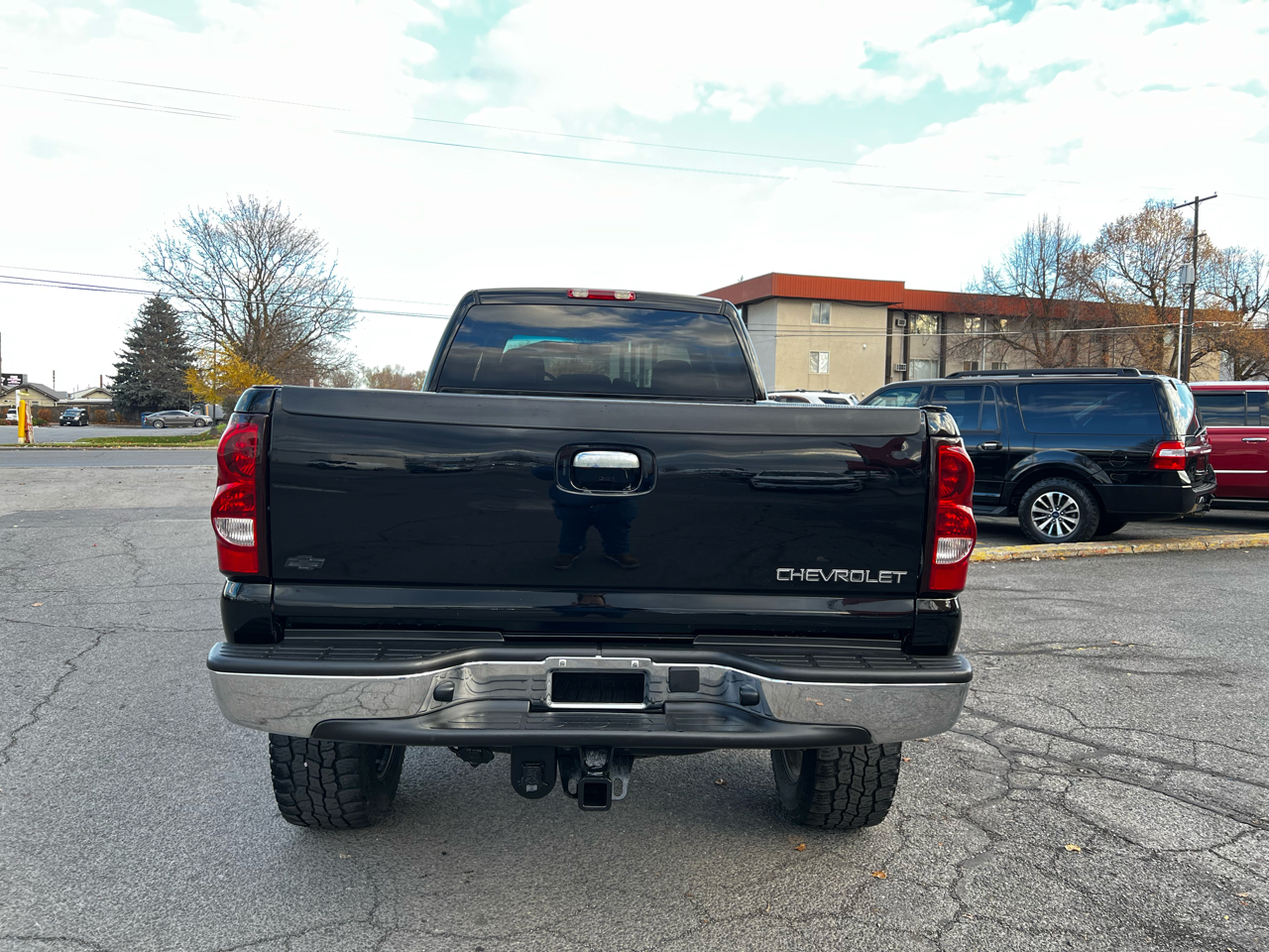 Chevrolet Silverado 2500HD LT Crew Cab Long Bed 4WD 2004