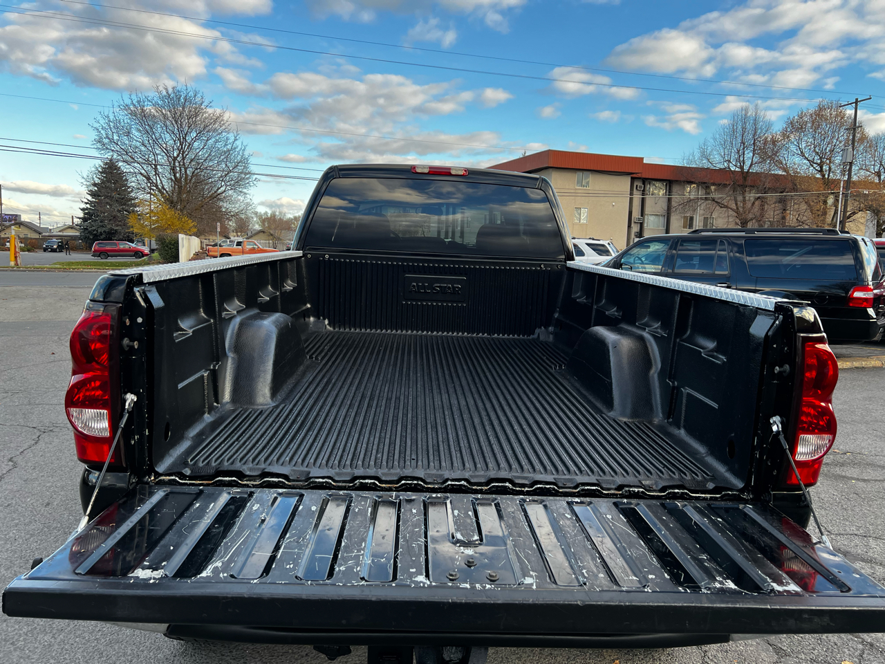 Chevrolet Silverado 2500HD LT Crew Cab Long Bed 4WD 2004