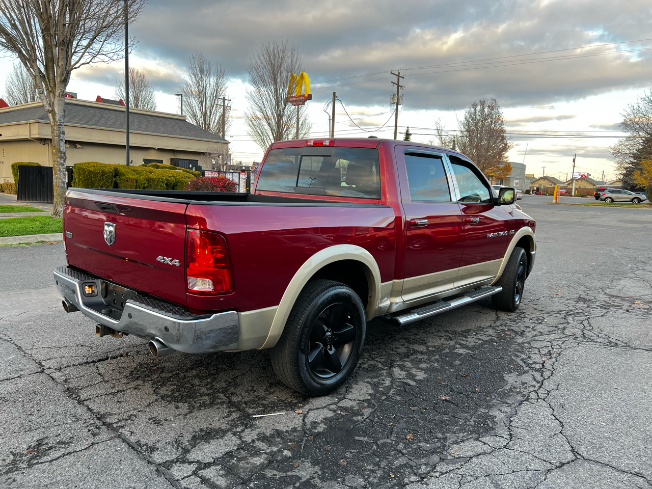 RAM 1500 Sport Crew Cab 4WD 2011