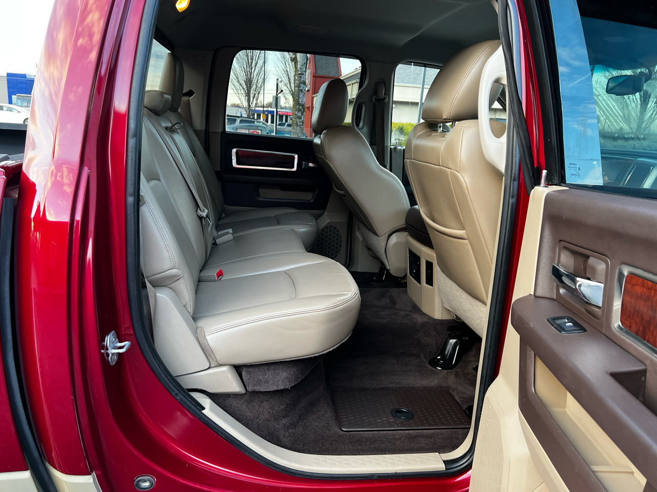 RAM 1500 Sport Crew Cab 4WD 2011