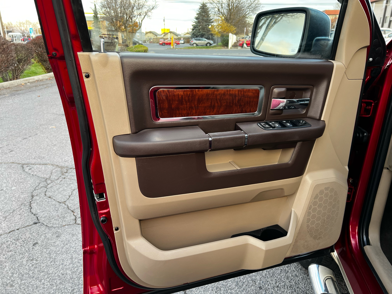 RAM 1500 Sport Crew Cab 4WD 2011