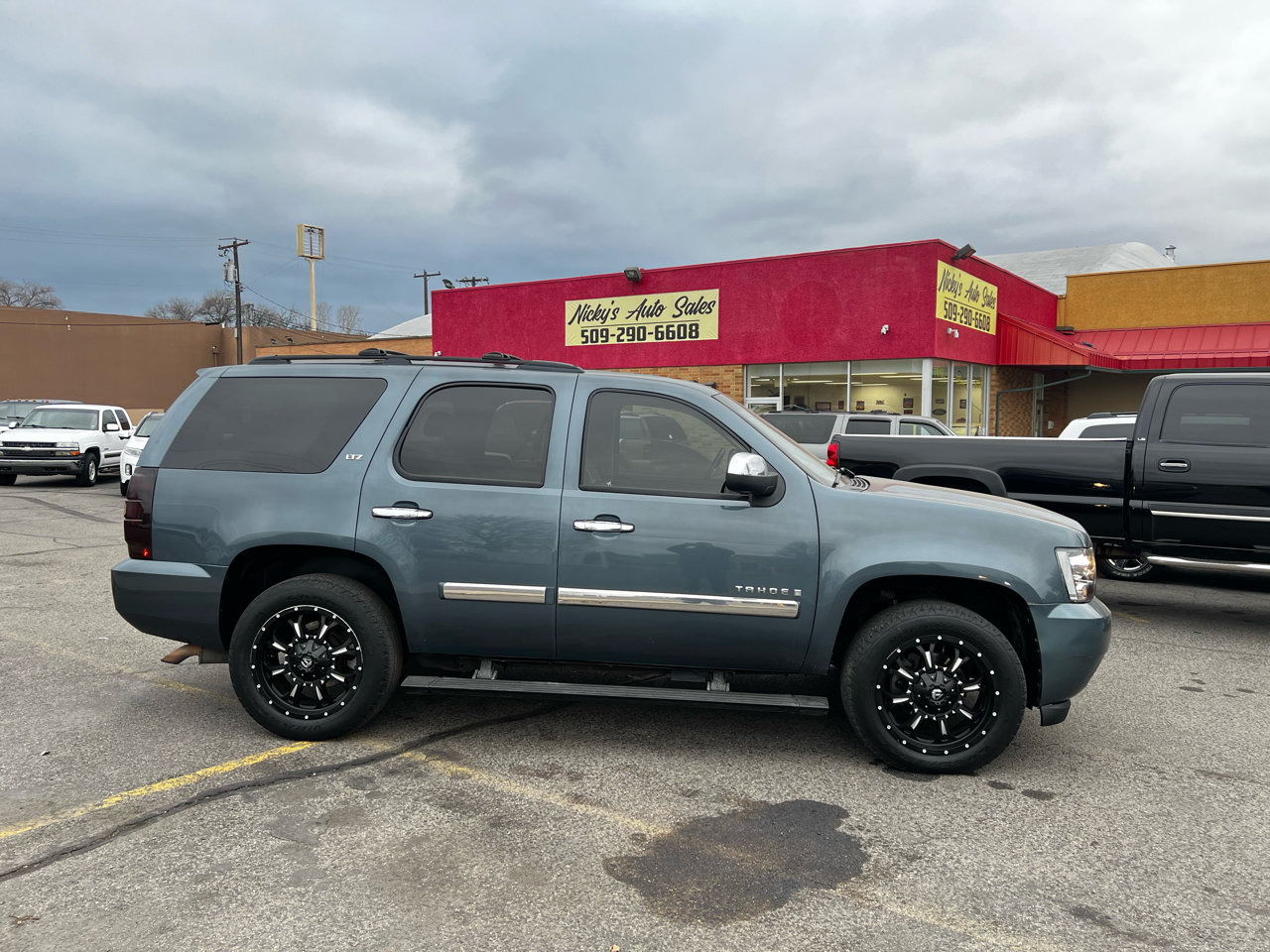 2008 Chevrolet Tahoe LTZ 4D SUV 4WD