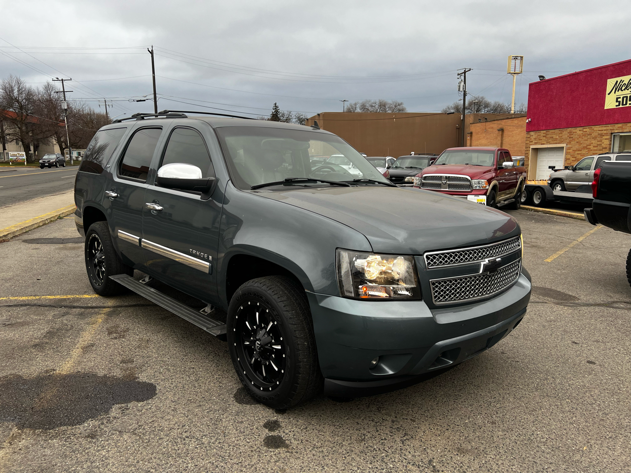 Chevrolet Tahoe LTZ 4D SUV 4WD 2008