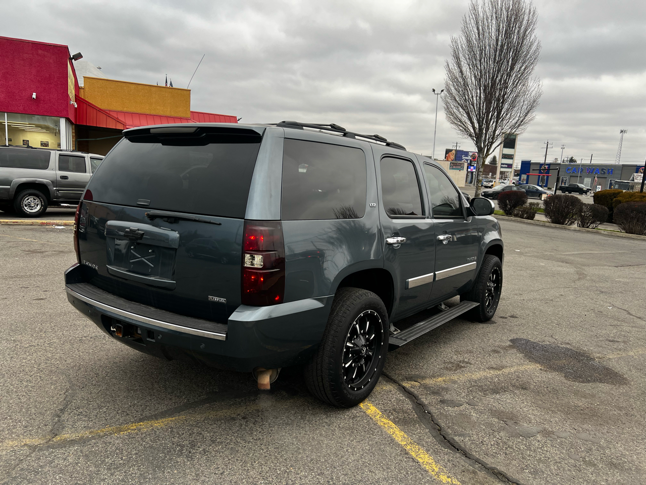 Chevrolet Tahoe LTZ 4D SUV 4WD 2008