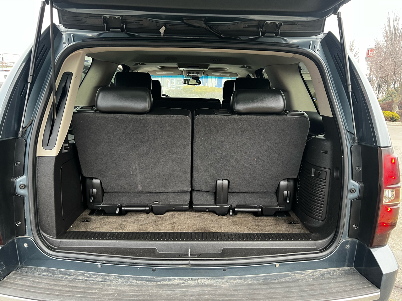 Chevrolet Tahoe LTZ 4D SUV 4WD 2008