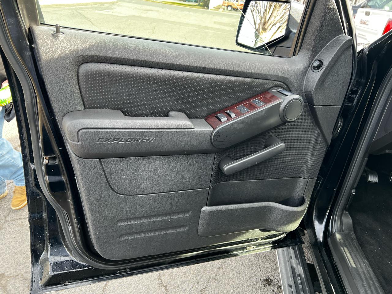 Ford Explorer Limited 4.0L 4WD 2007