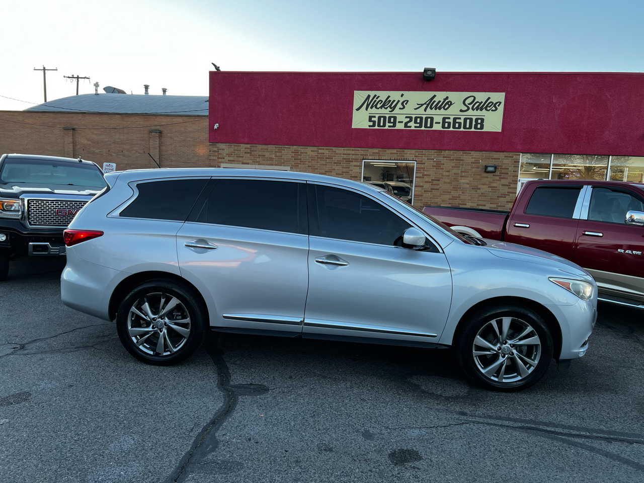 2013 INFINITI JX Base's photo