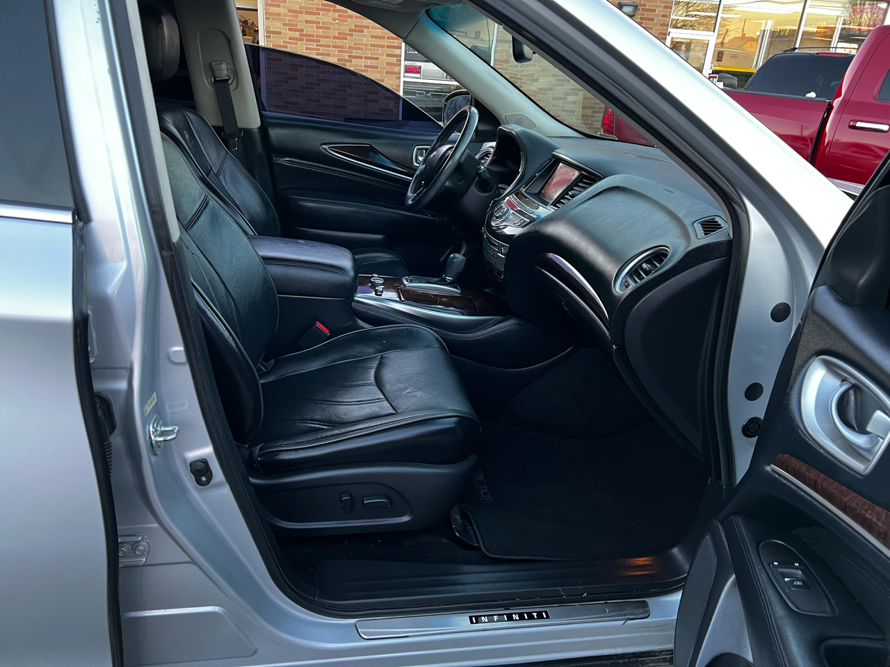 Infiniti JX FWD 2013