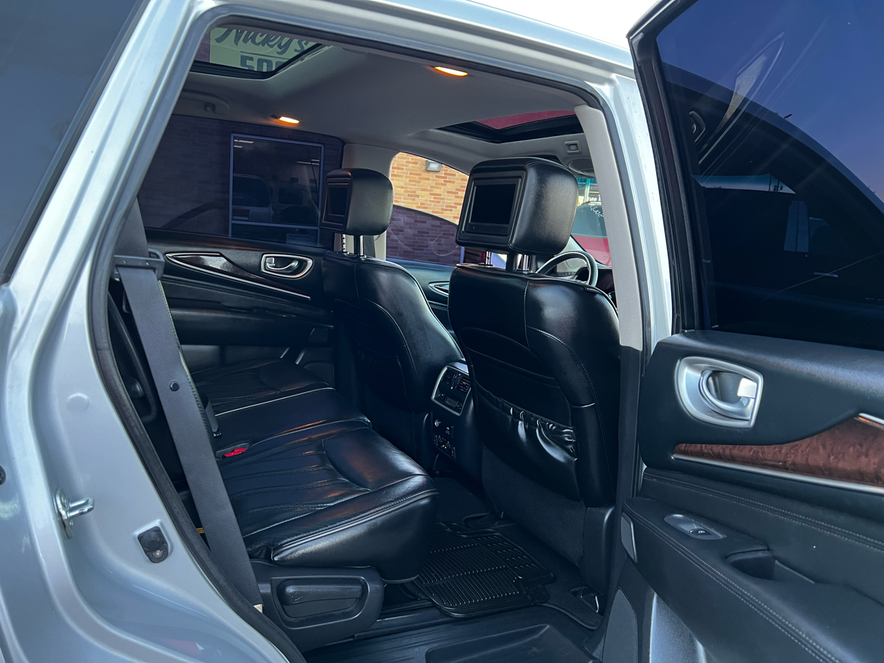 Infiniti JX FWD 2013