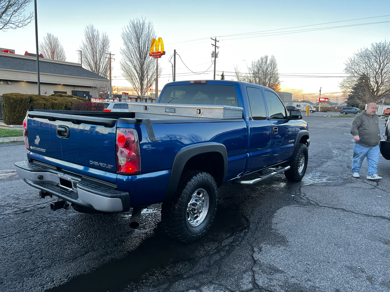 Chevrolet Silverado 2500HD LT Ext. Cab Short Bed 4WD 2003