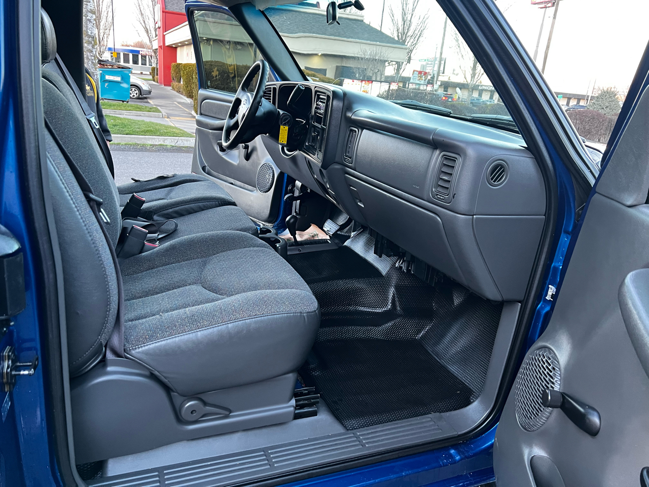 Chevrolet Silverado 2500HD LT Ext. Cab Short Bed 4WD 2003