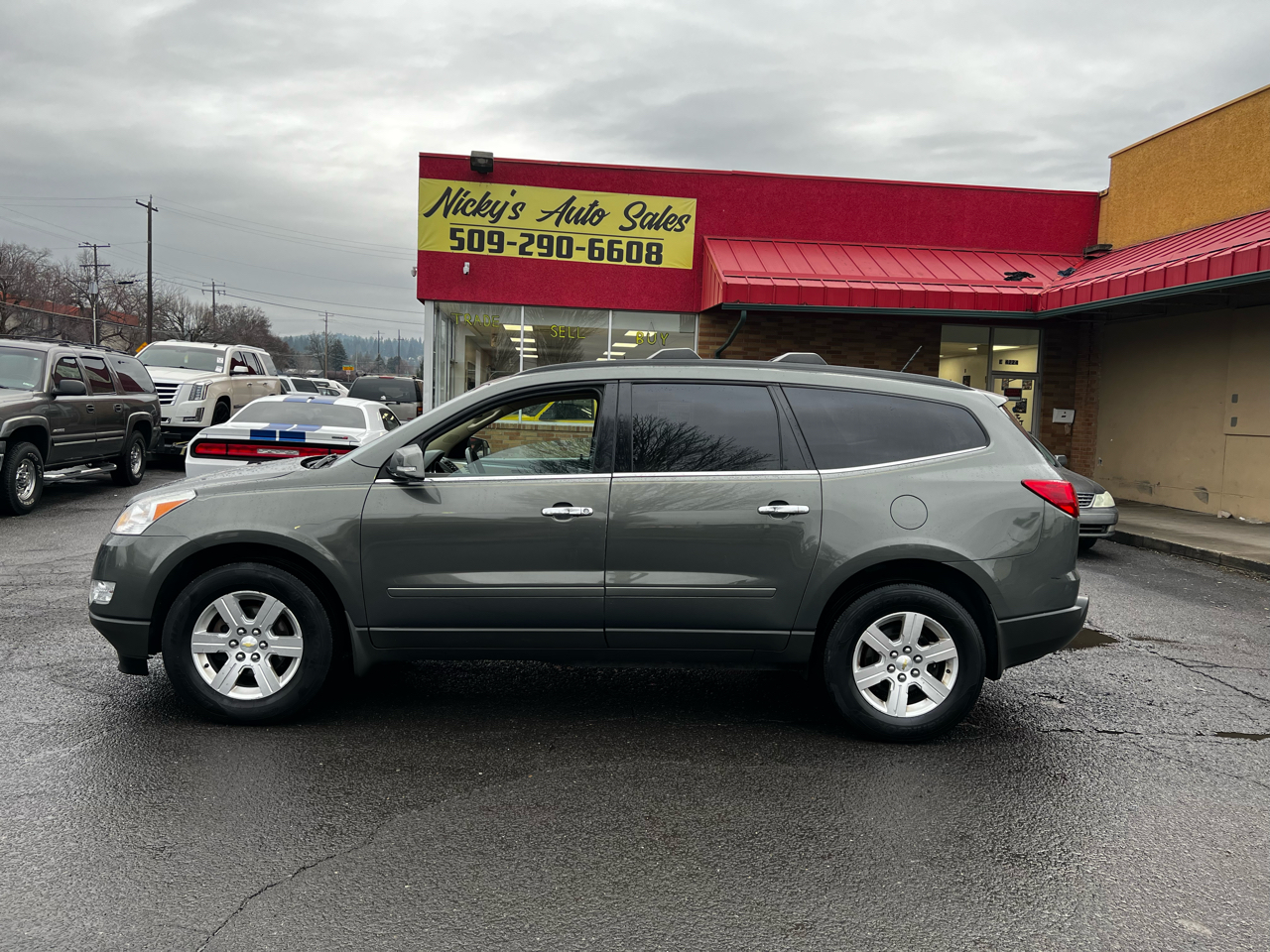 2011 Chevrolet Traverse 2LT AWD