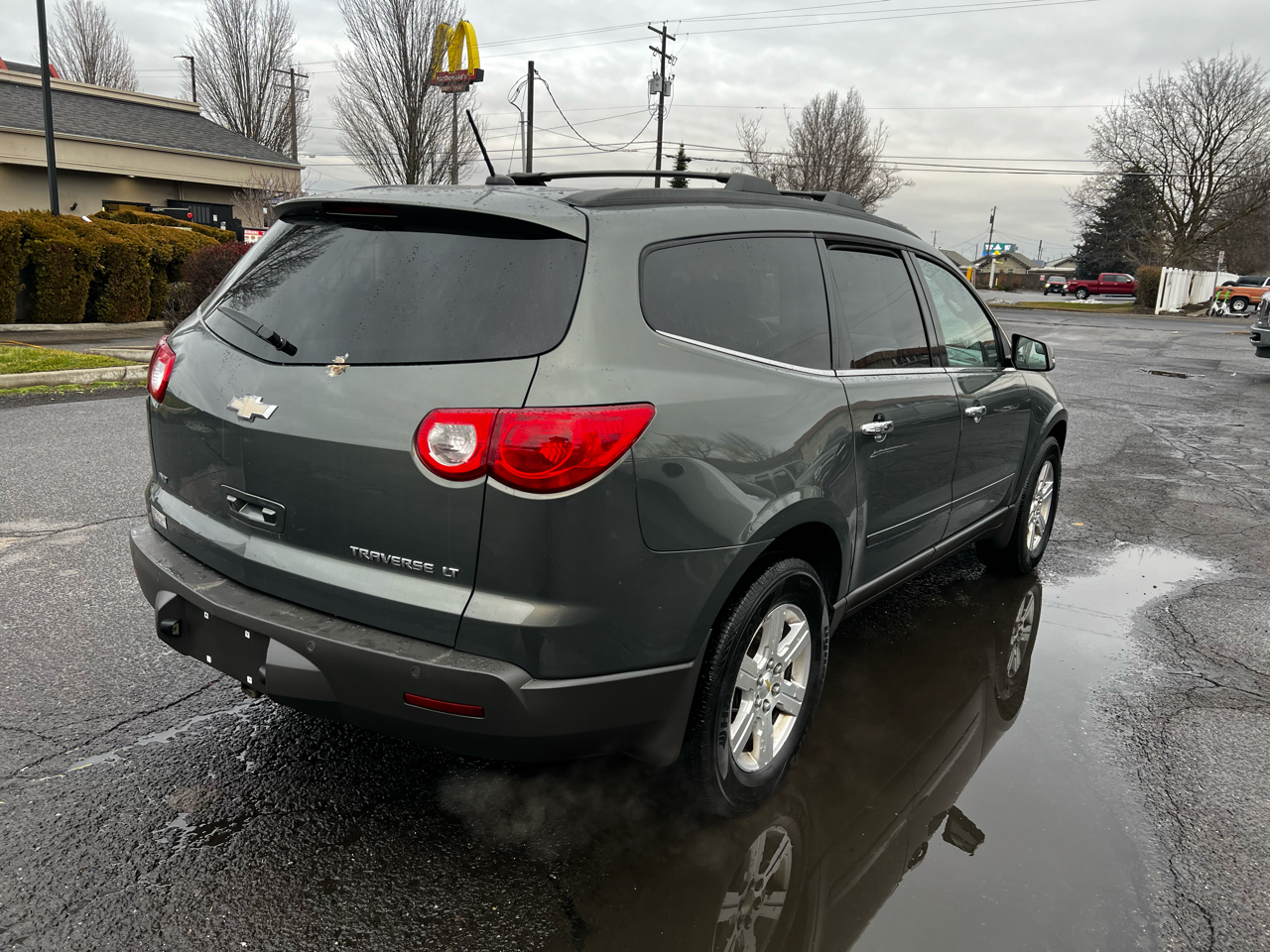 Chevrolet Traverse 2LT AWD 2011