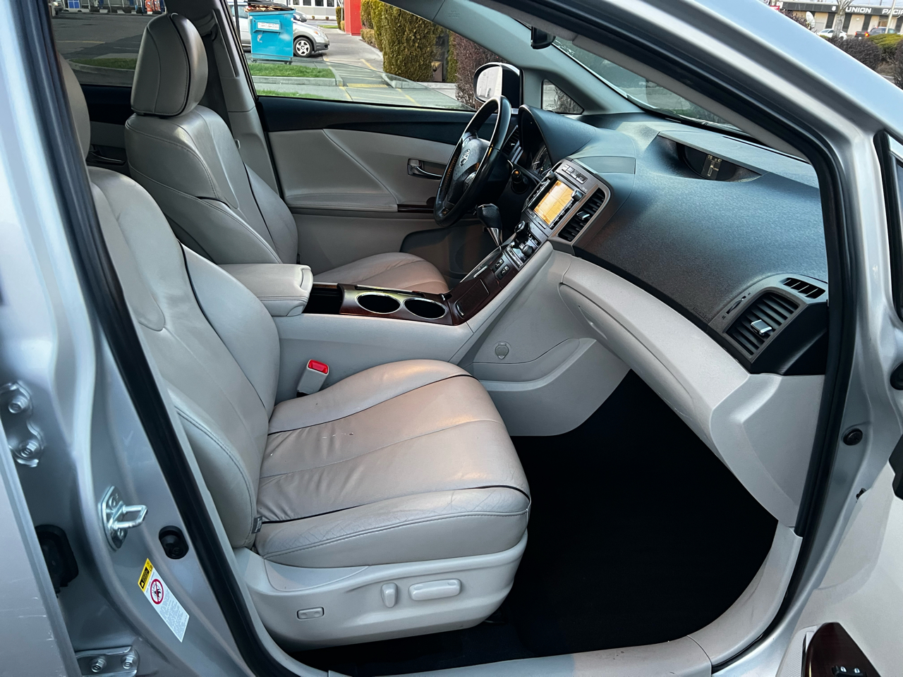 Toyota Venza AWD V6 2011