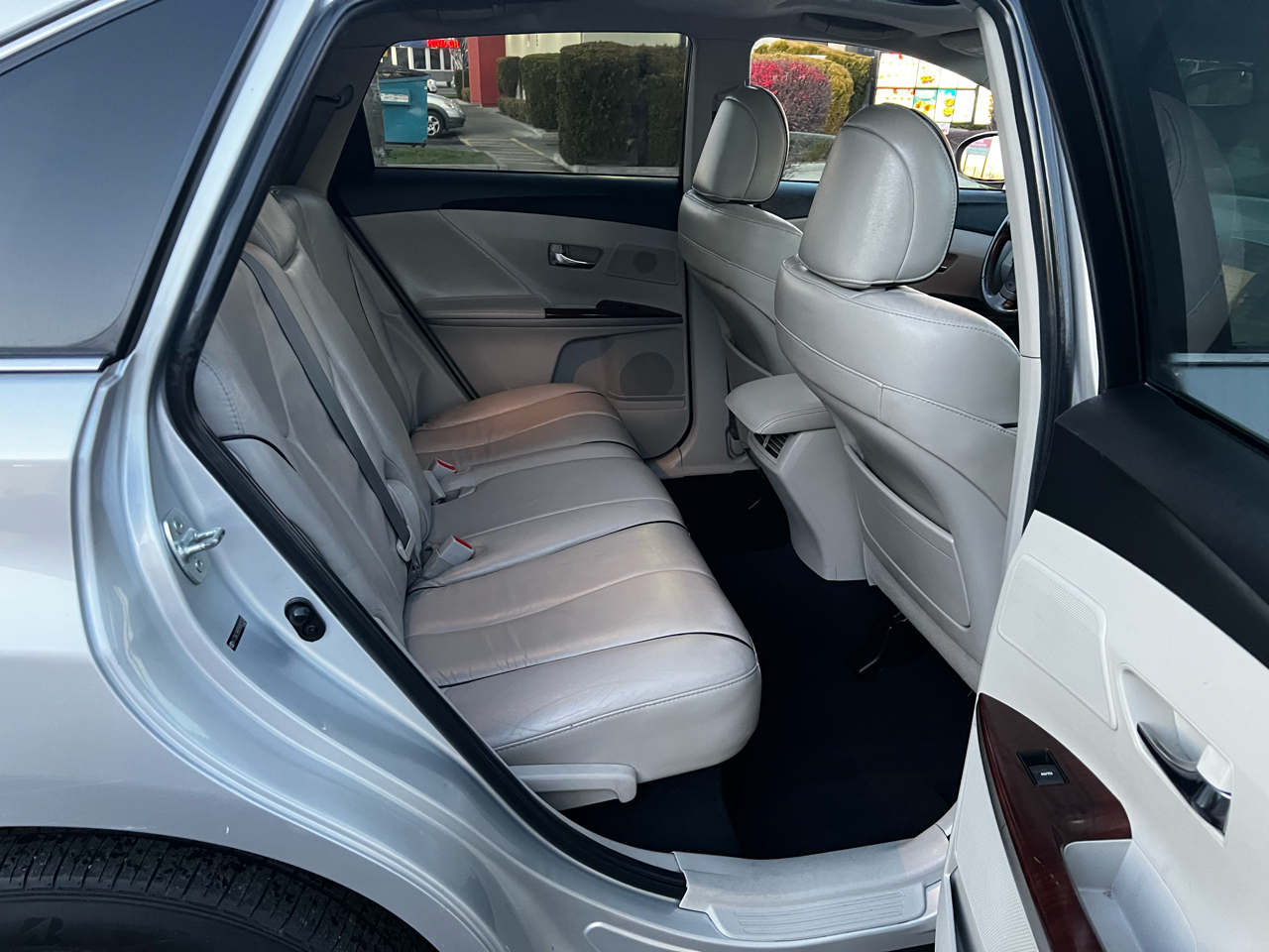 Toyota Venza AWD V6 2011