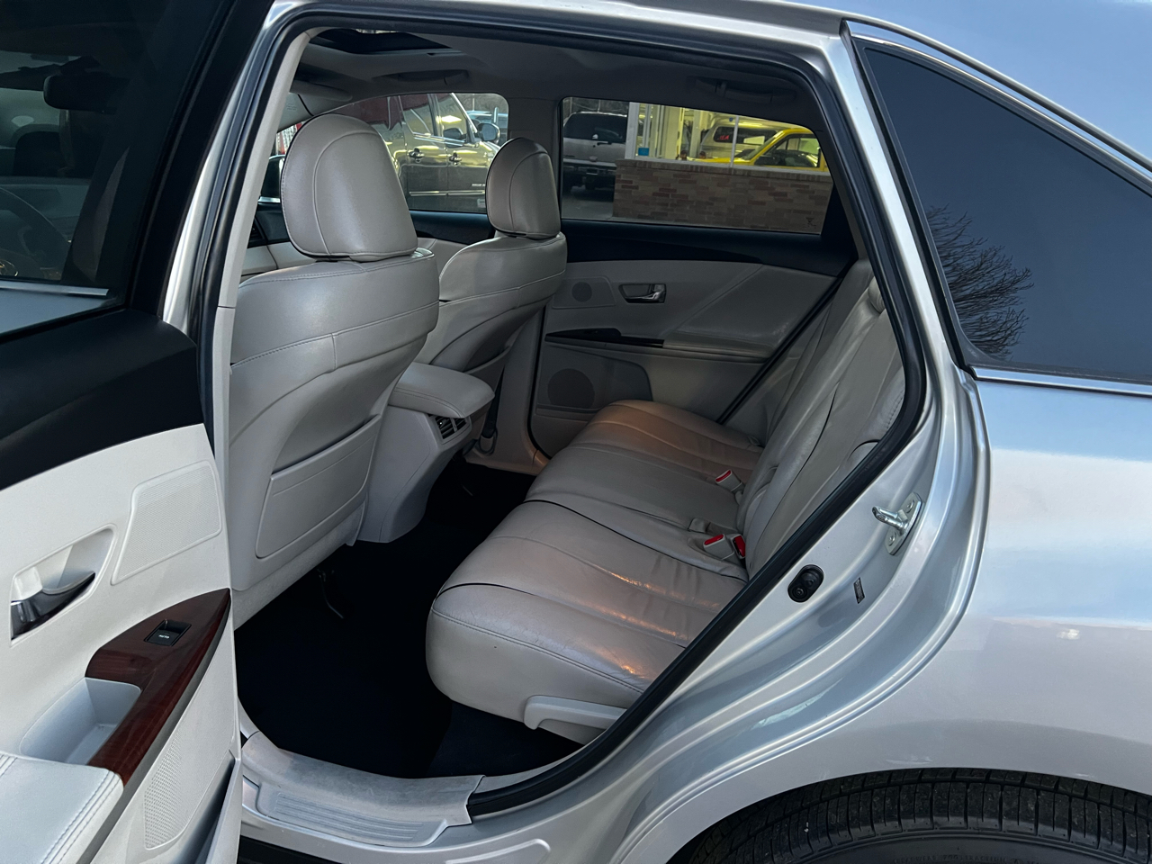 Toyota Venza AWD V6 2011