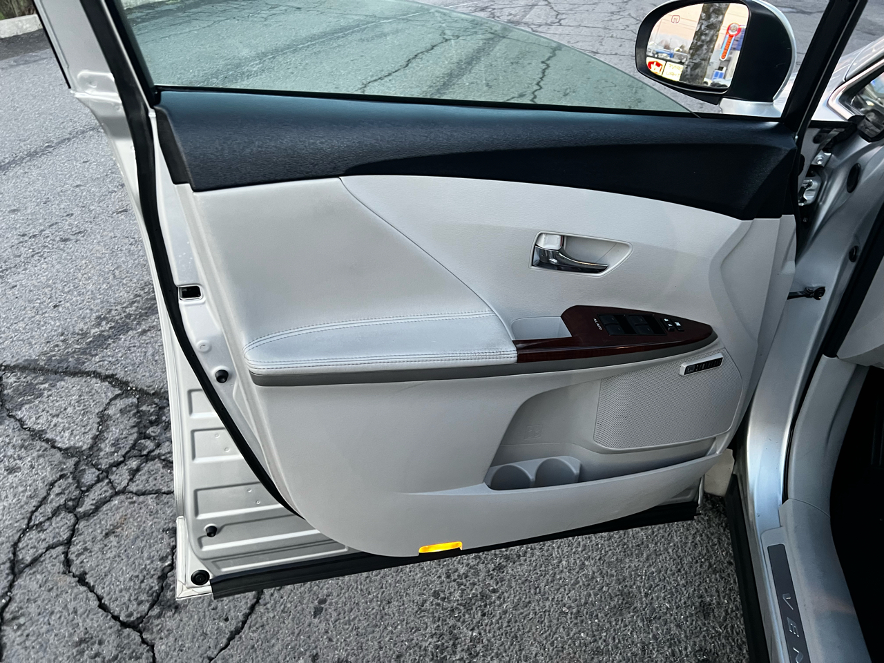 Toyota Venza AWD V6 2011