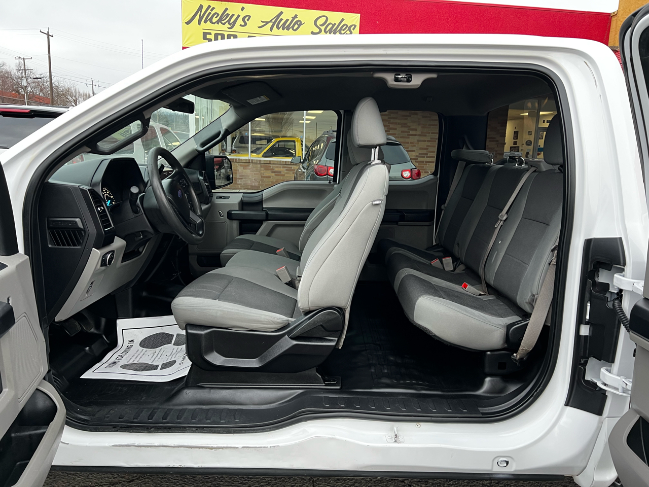 Ford F-150 4WD SuperCab 163" XL 2018