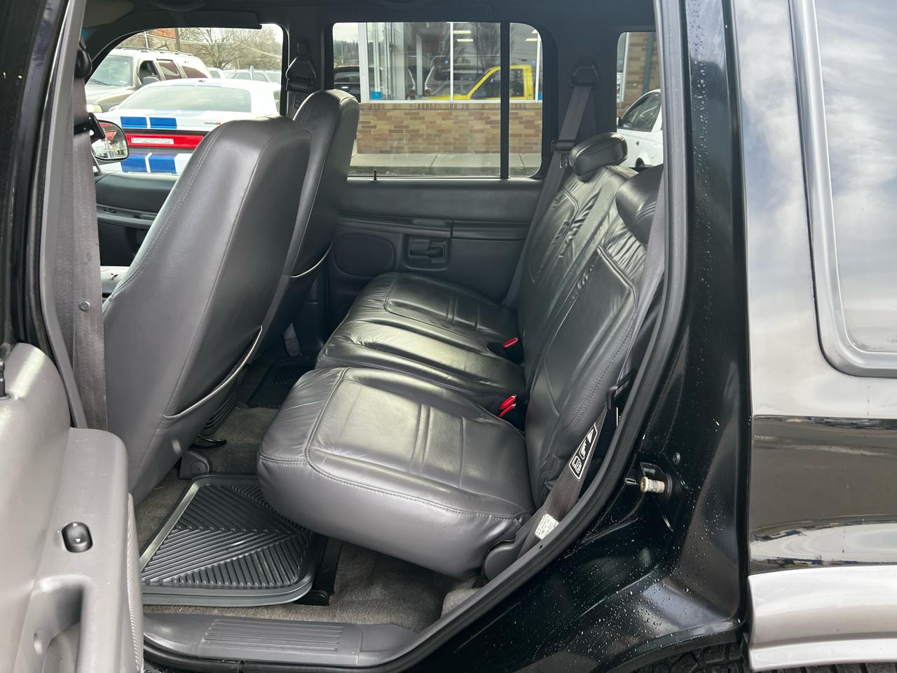 Ford Explorer XLT 4WD 2000