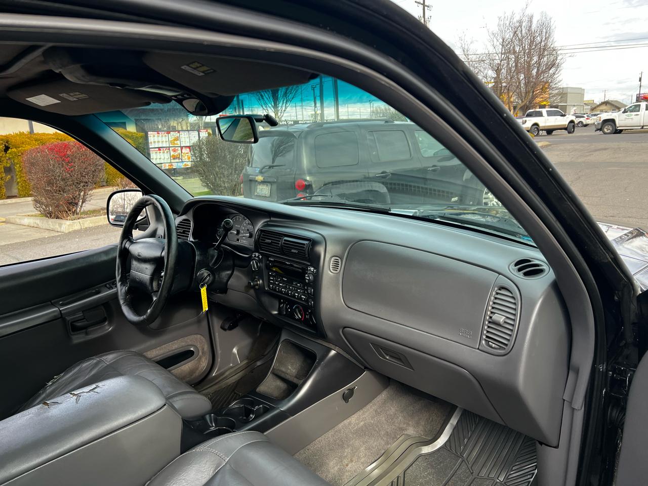 Ford Explorer XLT 4WD 2000