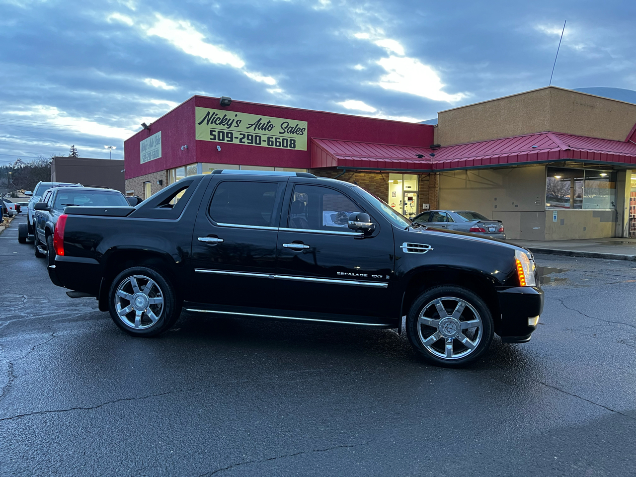Cadillac Escalade EXT Sport Utility Truck 2008