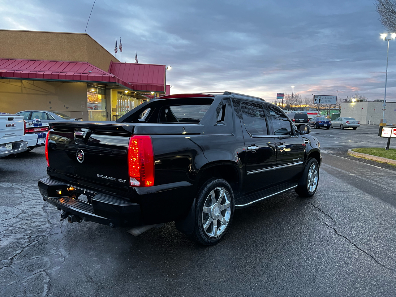 Cadillac Escalade EXT Sport Utility Truck 2008