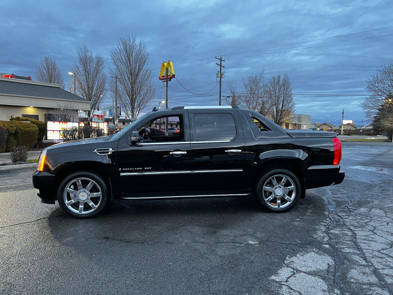 Cadillac Escalade EXT Sport Utility Truck 2008