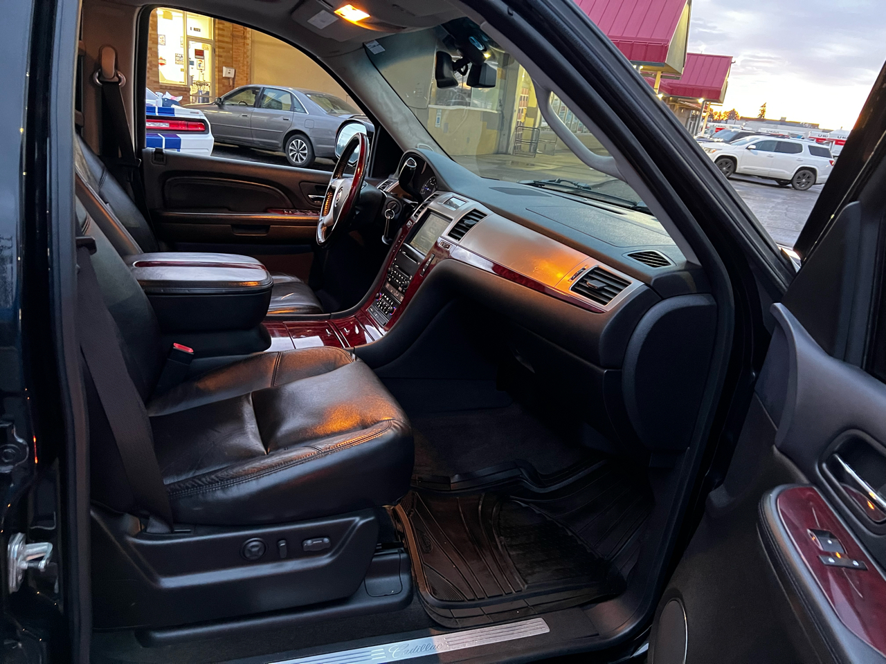 Cadillac Escalade EXT Sport Utility Truck 2008