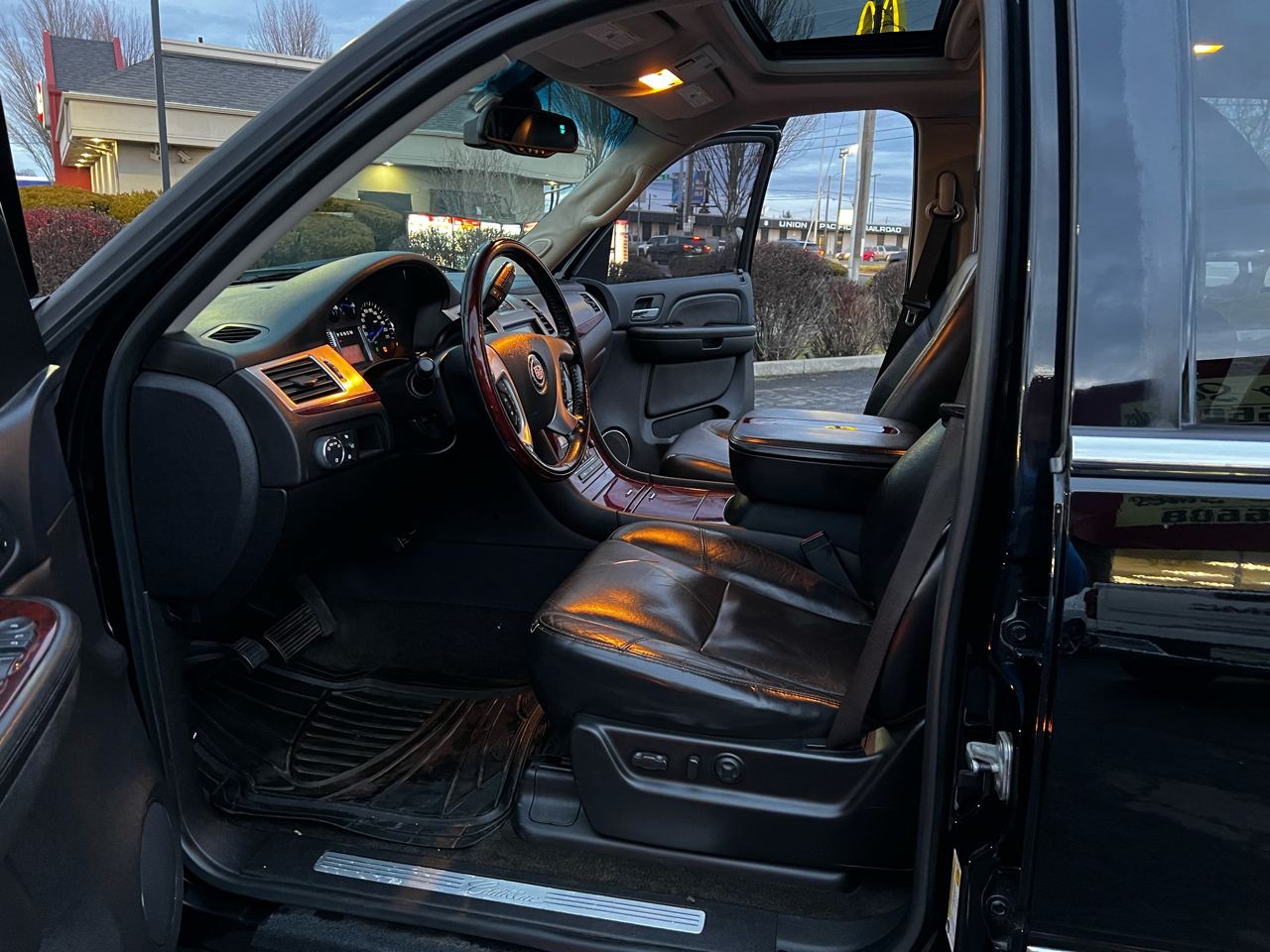 Cadillac Escalade EXT Sport Utility Truck 2008