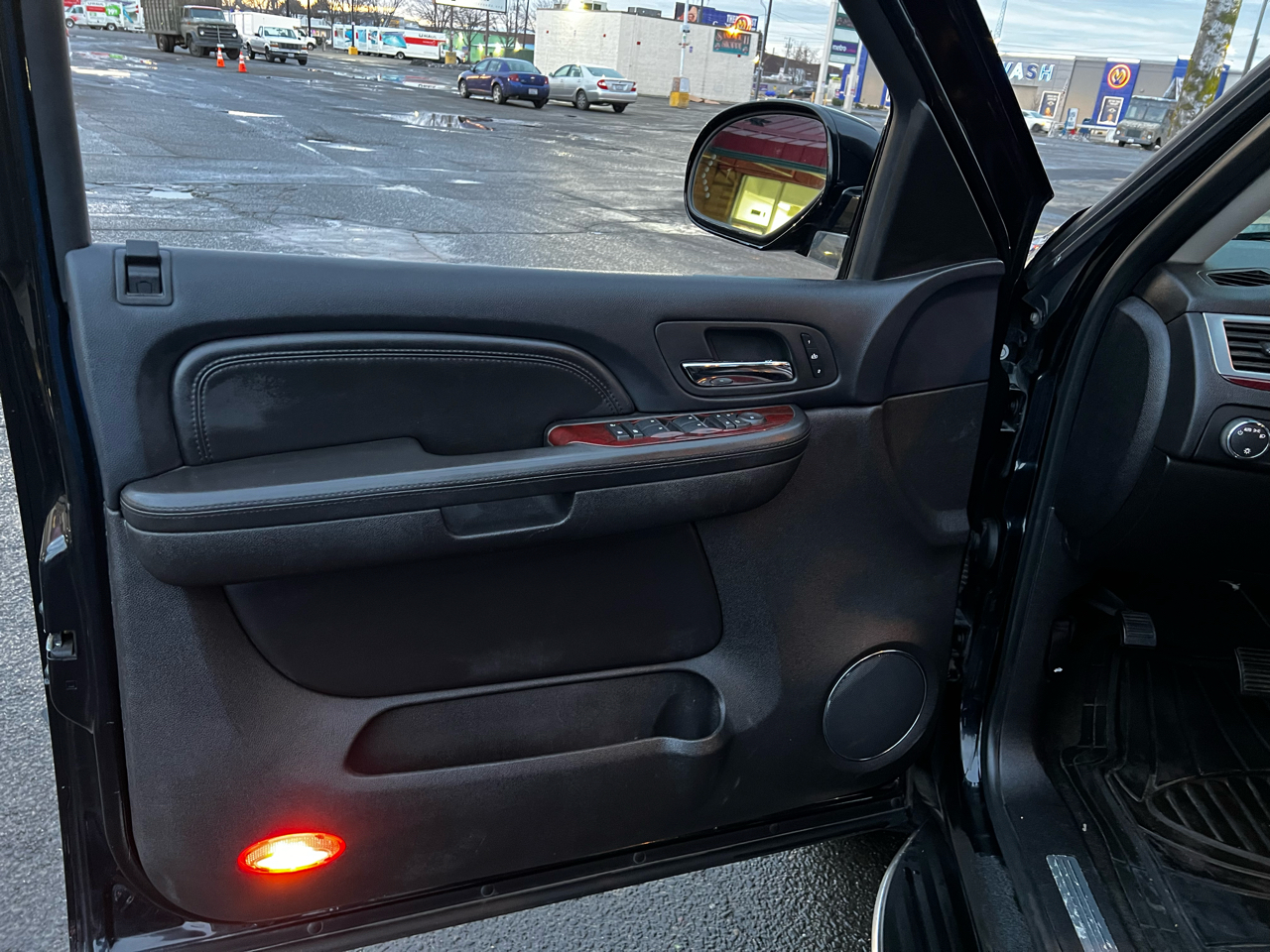 Cadillac Escalade EXT Sport Utility Truck 2008