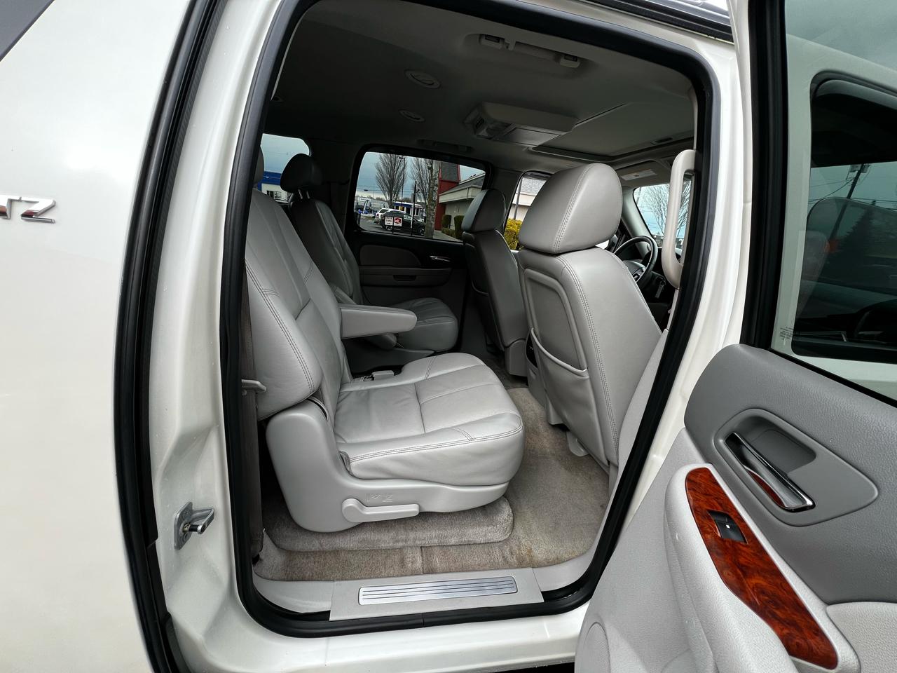 Chevrolet Suburban LTZ 1500 4WD 2008