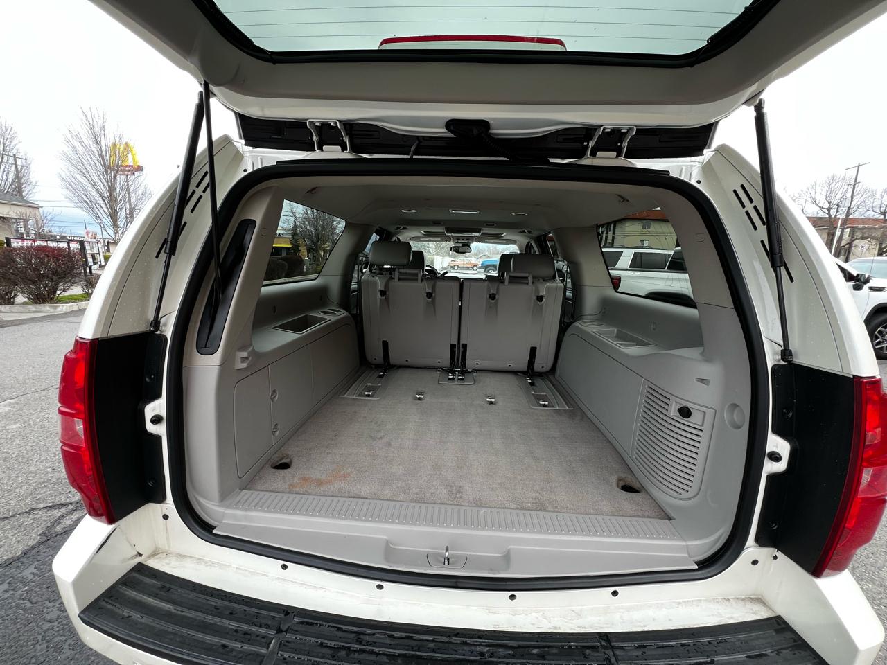 Chevrolet Suburban LTZ 1500 4WD 2008