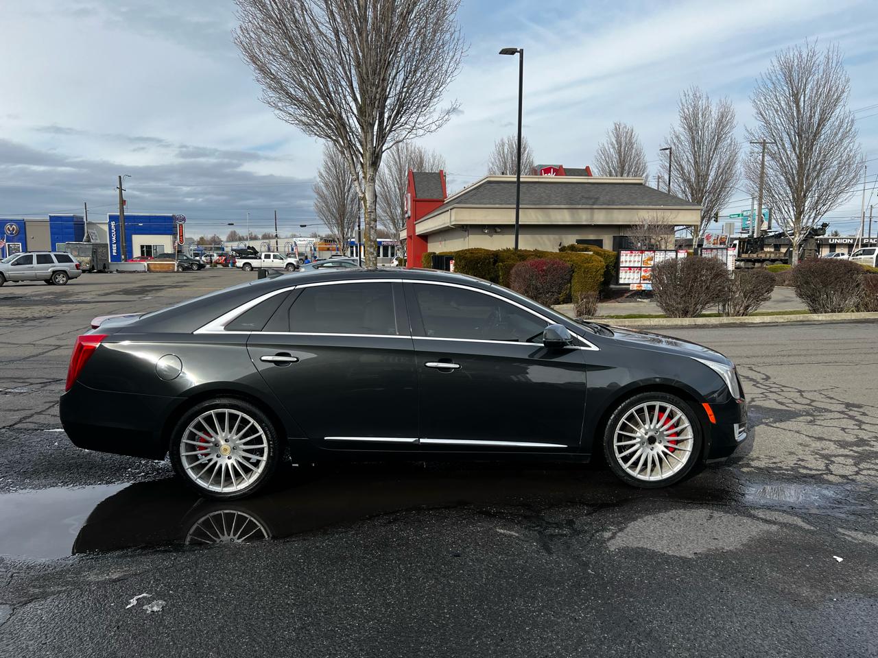 Cadillac XTS Luxury AWD 2013