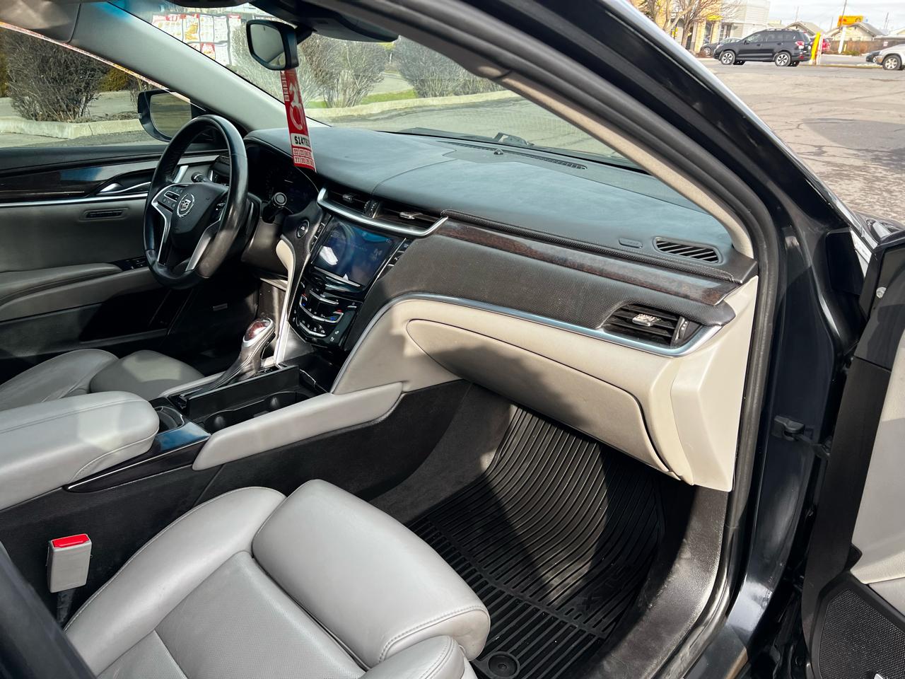 Cadillac XTS Luxury AWD 2013