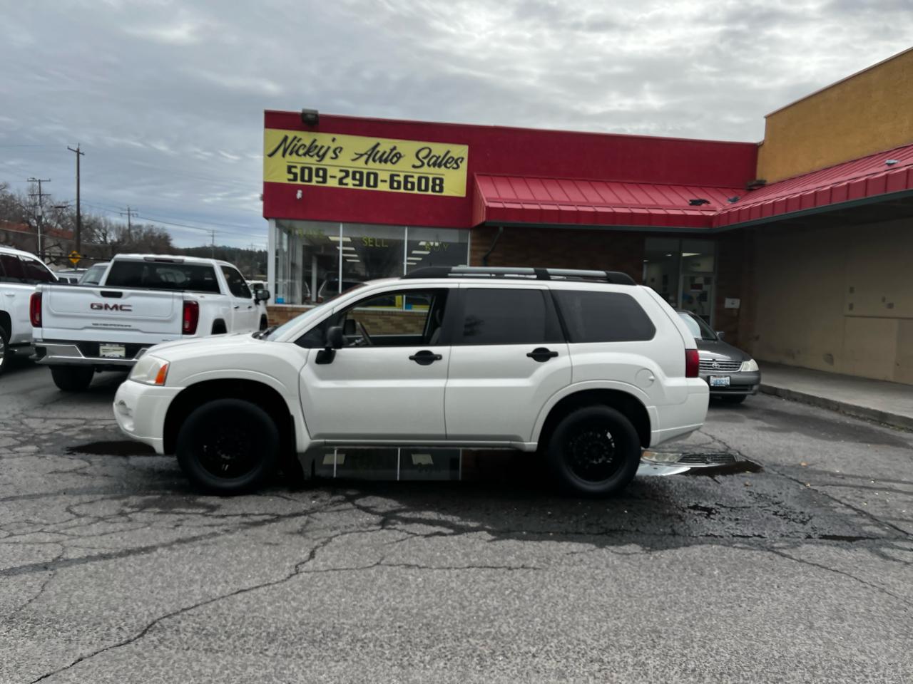 2008 Mitsubishi Endeavor LS