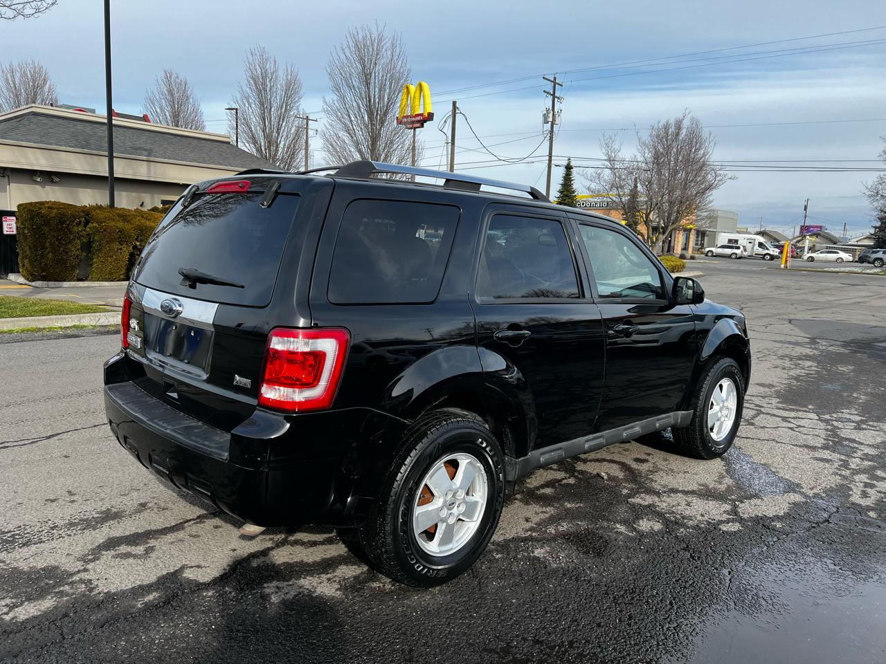 Ford Escape Limited 4WD 2010
